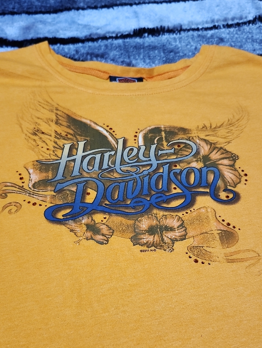HARLEY DAVIDSON MOTORCYCLE 2011 RHINSETONES ANGEL-WINGS FLORAL DESIGN TEE-SHIRT